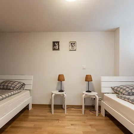 Best - Joe Luxury Tallinn
